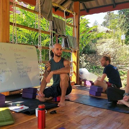 True Nature Chiang Mai - Yoga & Meditation Homestay Retreat Ngoại thất bức ảnh